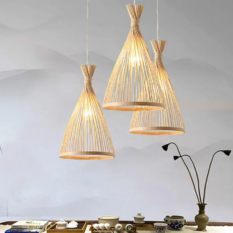 Suspension Bambou Vintage Tressé - Luminaire Artisanal